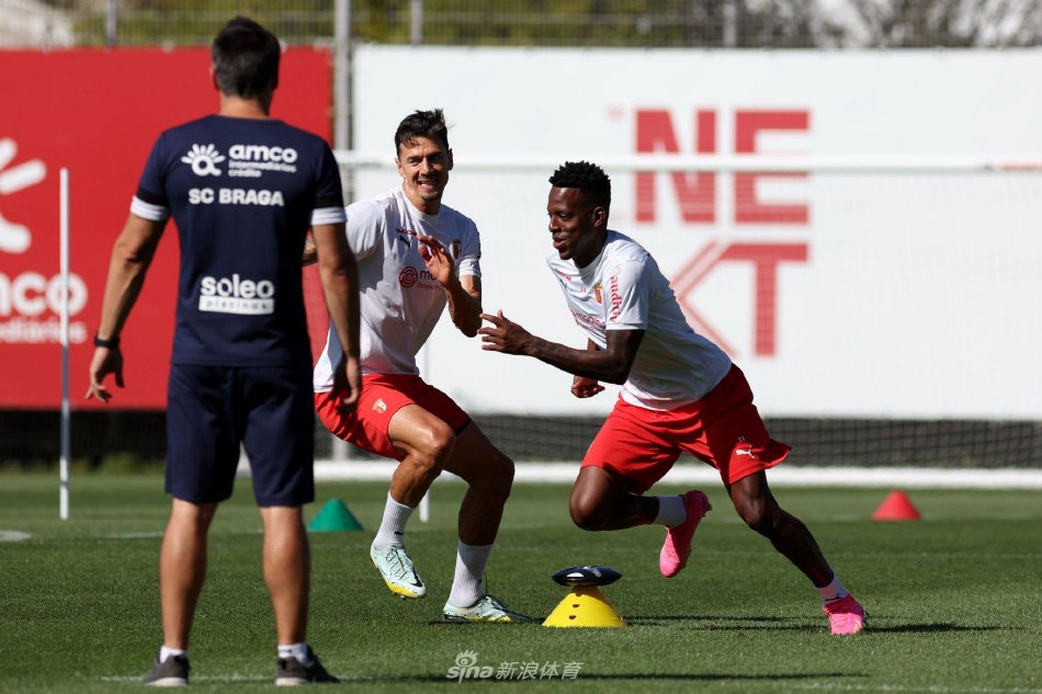 中坚力量 中坚力量