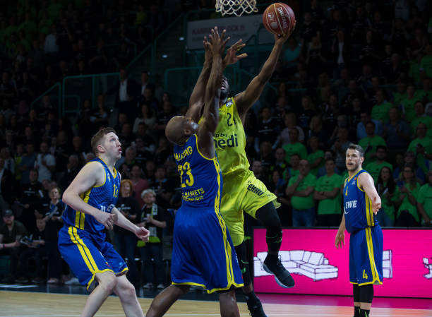 个赛季的表 个赛季的表